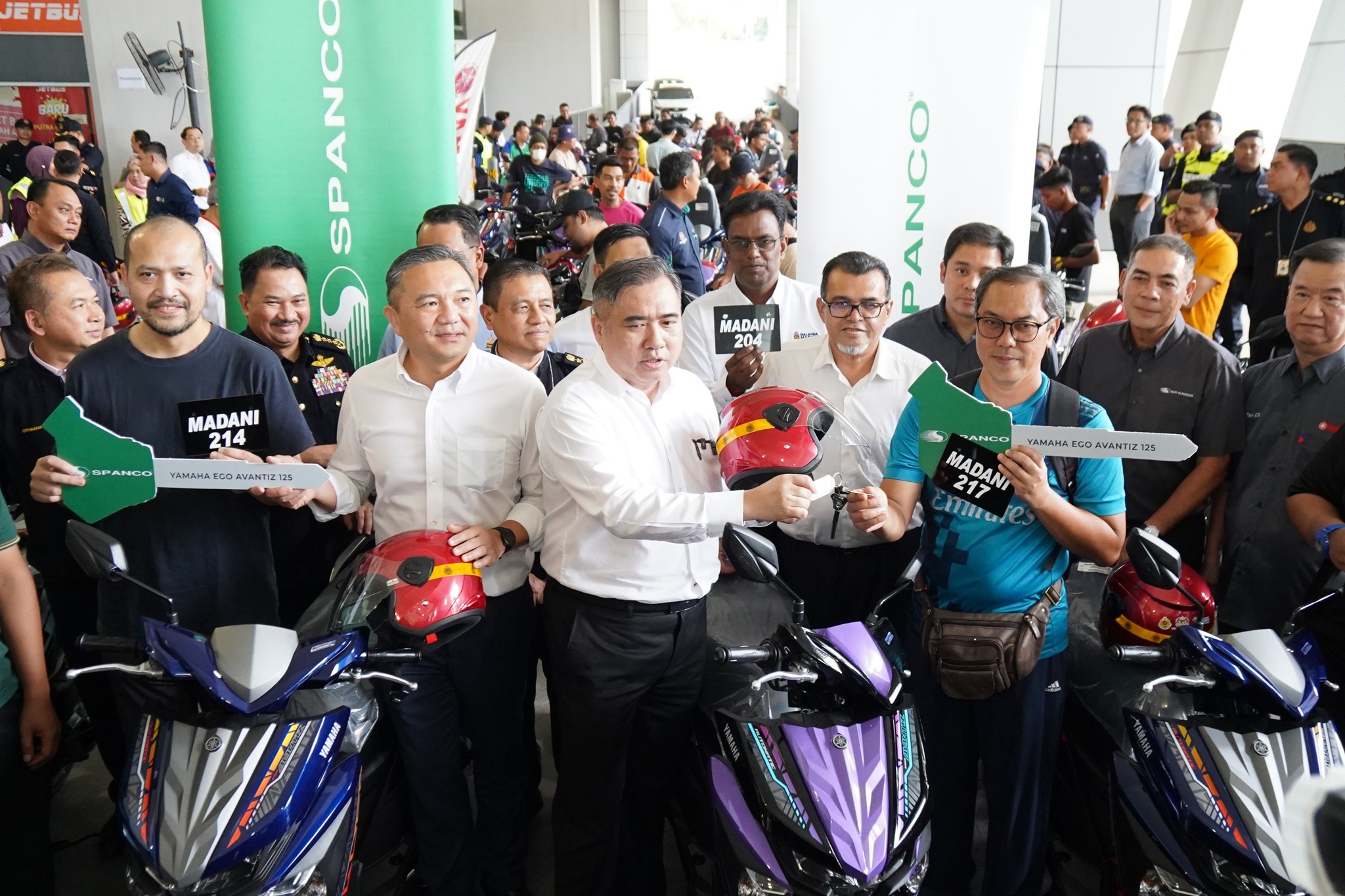 JPJ BANTU URUSAN PENDAFTARAN MOTOSIKAL KEPADA MANGSA INSIDEN LETUPAN PAIP GAS DI PUTRA HEIGHTS